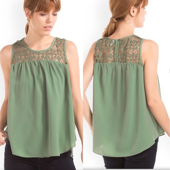GAP Crochet Lace Sleeveless Blouse With Scoop Neck Twig Green Size Small - Picture 1 of 11